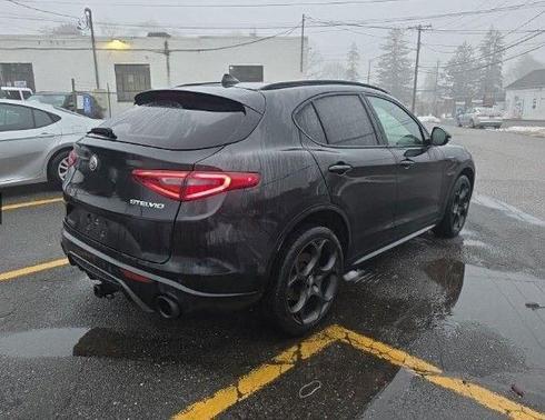 2022 Alfa Romeo Stelvio Ti
