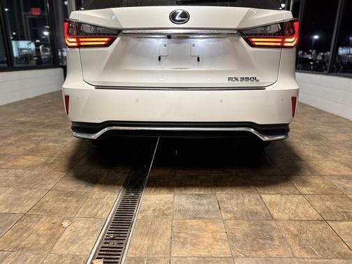 2022 Lexus RX 350L Base