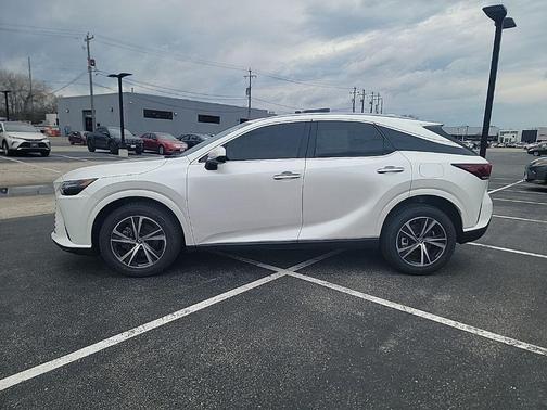 Eminent White Pearl 2024 Lexus RX 350 Premium