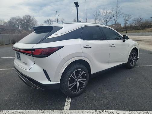 Eminent White Pearl 2024 Lexus RX 350 Premium