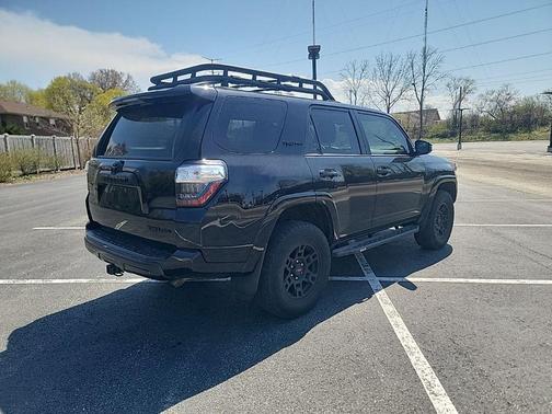 Midnight Black Metallic 2019 Toyota 4Runner TRD Pro