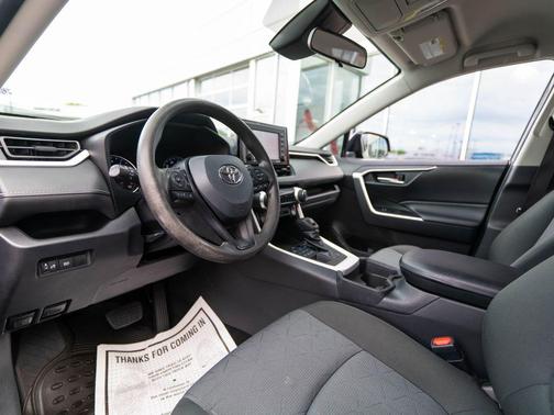 Midnight Black Metallic 2021 Toyota RAV4 XLE