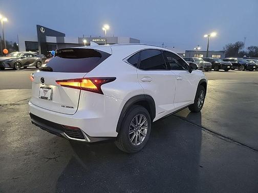 2018 Lexus NX 300h Base