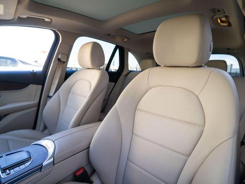 2021 Mercedes-Benz GLC 300 4MATIC