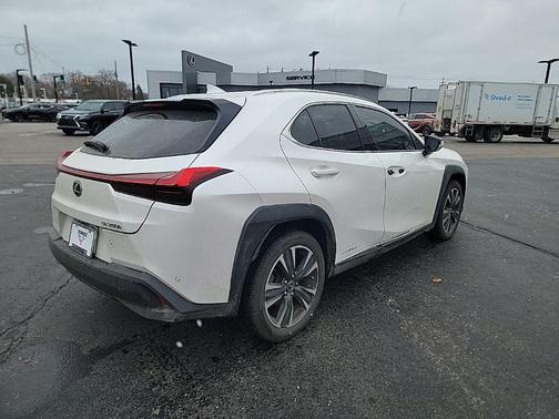 2020 Lexus UX 250h Base