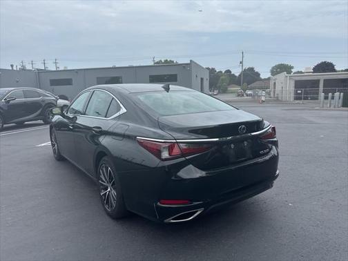 2024 Lexus ES 350 Base