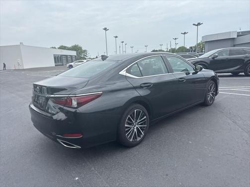 2024 Lexus ES 350 Base