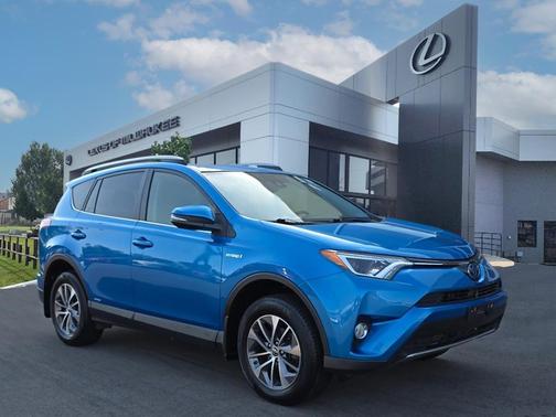 2018 Toyota RAV4 Hybrid XLE
