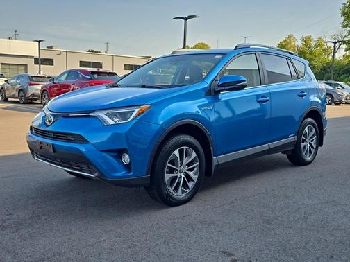 2018 Toyota RAV4 Hybrid XLE