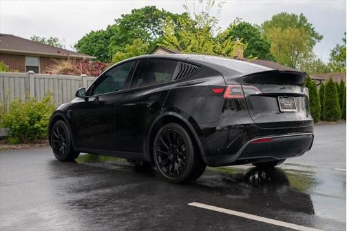 2021 Tesla Model Y Long Range Dual Motor All-Wheel Drive