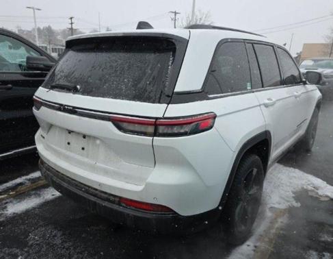 2023 Jeep Grand Cherokee Altitude