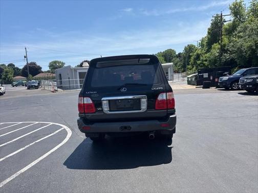 2003 Lexus LX 470 Base