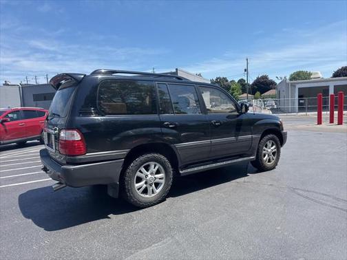 2003 Lexus LX 470 Base