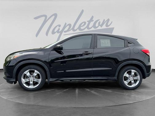 Crystal Black Pearl 2018 Honda HR-V LX