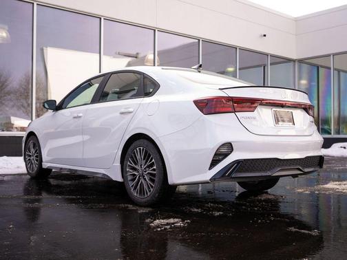 2024 Kia Forte GT-Line