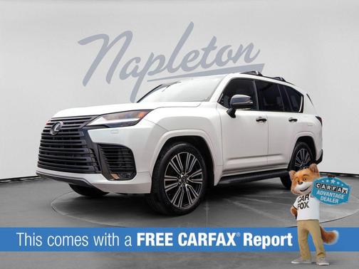Eminent White Pearl 2024 Lexus LX 600 Luxury