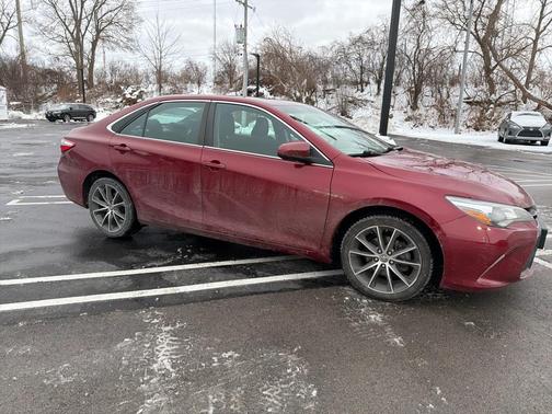 2015 Toyota Camry XSE