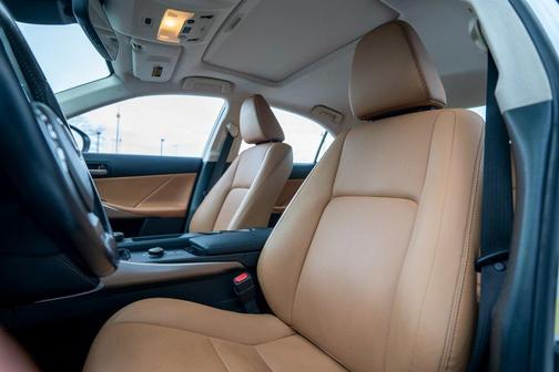 2017 Lexus IS 200t Base