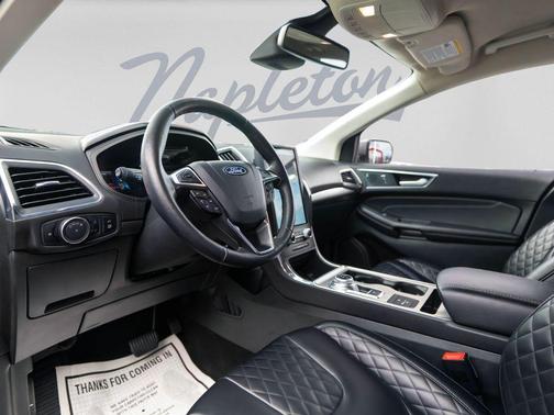 Gray Metallic 2024 Ford Edge Titanium