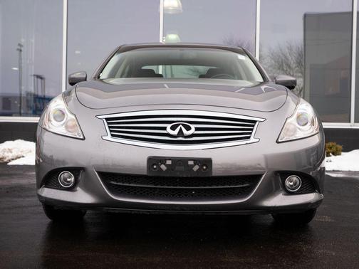 2012 INFINITI G37x Base