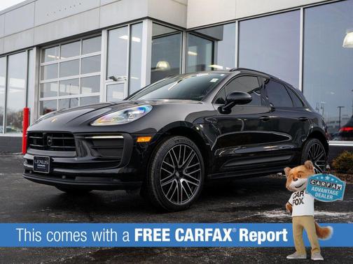 2022 Porsche Macan Base