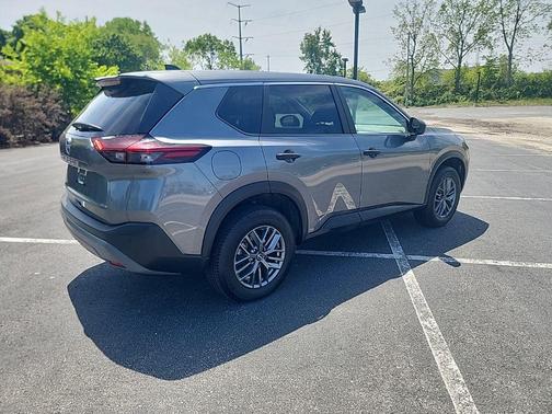 Gun Metallic 2023 Nissan Rogue S