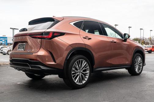2025 Lexus NX 350h Premium