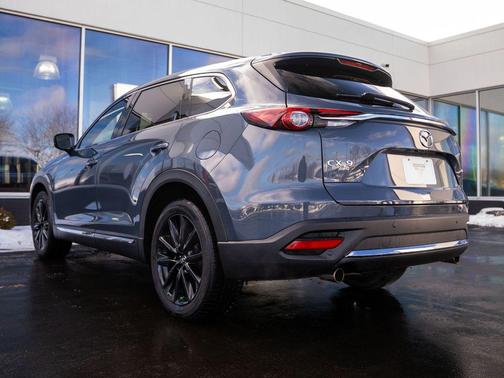 2023 Mazda CX-9 Carbon Edition