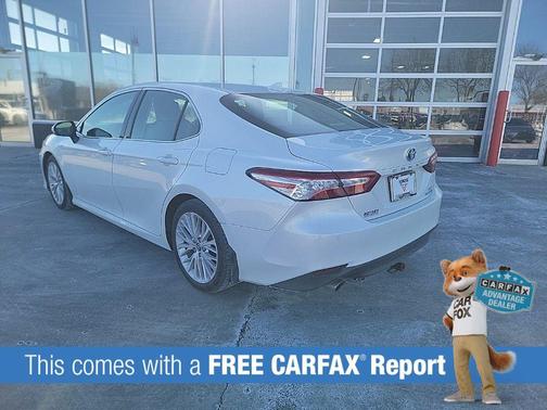 2018 Toyota Camry Hybrid XLE