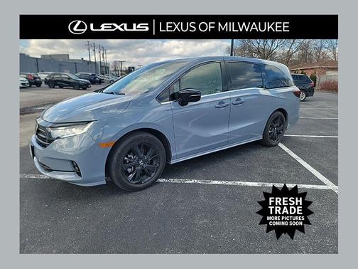 Sonic Gray Pearl 2024 Honda Odyssey Sport