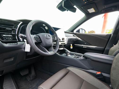Mica 2026 Lexus TX 350 Luxury