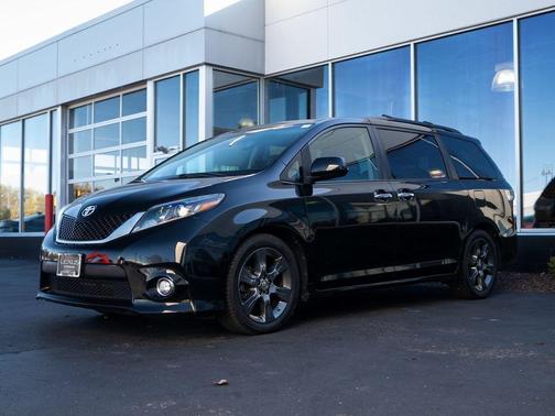 2016 Toyota Sienna SE