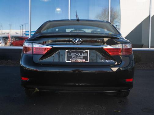 2013 Lexus ES 300h Base