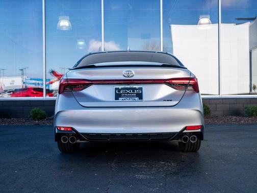 2019 Toyota Avalon XSE