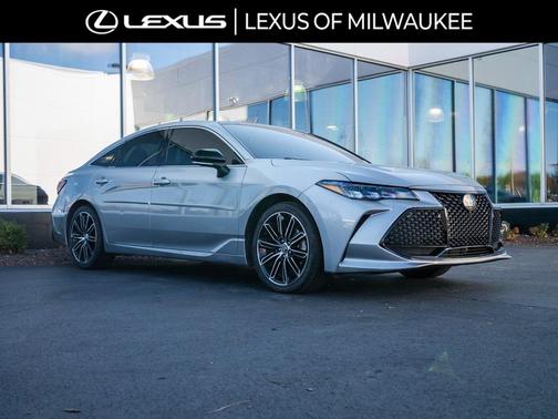 2019 Toyota Avalon XSE