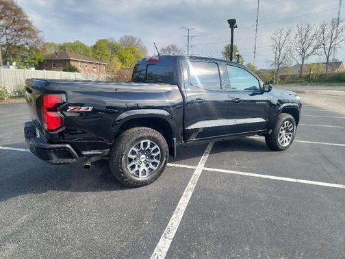 Black 2024 Chevrolet Colorado Z71