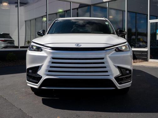 2025 Lexus TX 500h F SPORT Premium