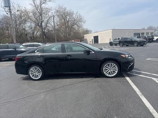 2018 Lexus ES 350 Base