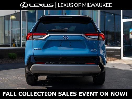 2024 Toyota RAV4 Hybrid SE