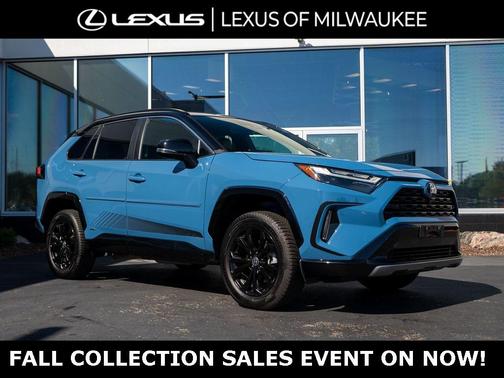 2024 Toyota RAV4 Hybrid SE