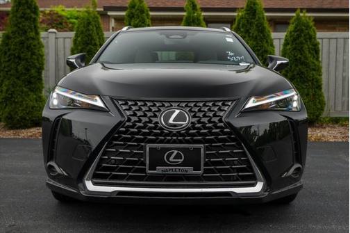 2025 Lexus UX 300h Premium
