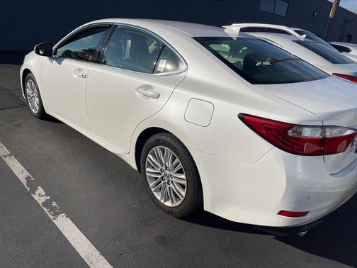 2015 Lexus ES 350 Base