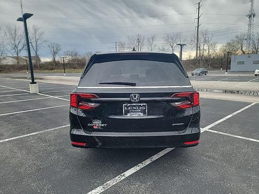 2023 Honda Odyssey Sport