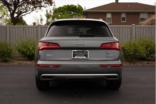 2018 Audi Q5 2.0T Premium Plus