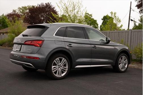 2018 Audi Q5 2.0T Premium Plus