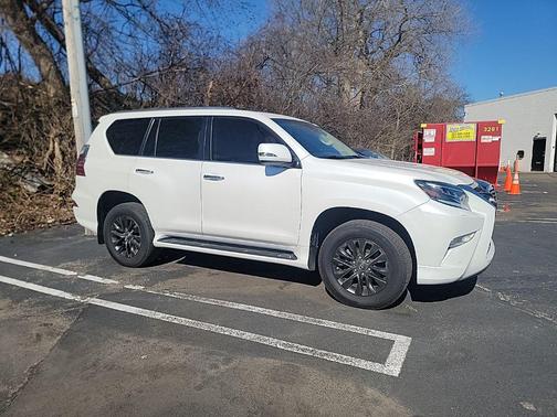 Starfire Pearl 2021 Lexus GX 460 Premium