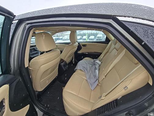 2013 Toyota Avalon Base