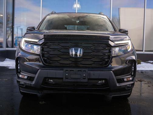 2023 Honda Passport AWD Elite