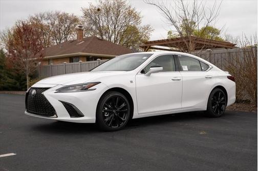 2025 Lexus ES 300h Base