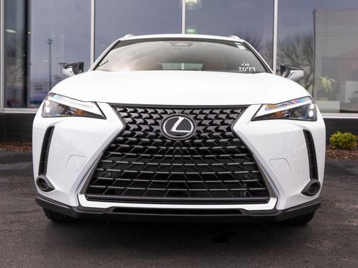 Ultra White 2026 Lexus UX 300h Premium